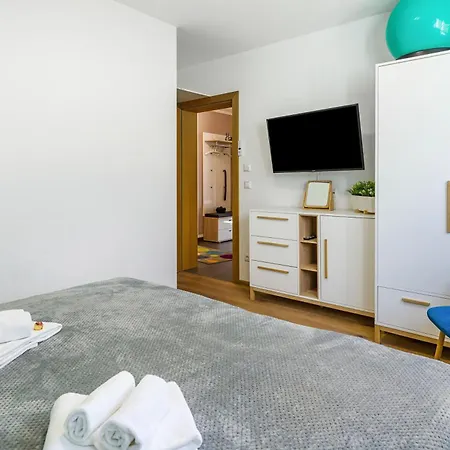 Edelstein Apartmán *